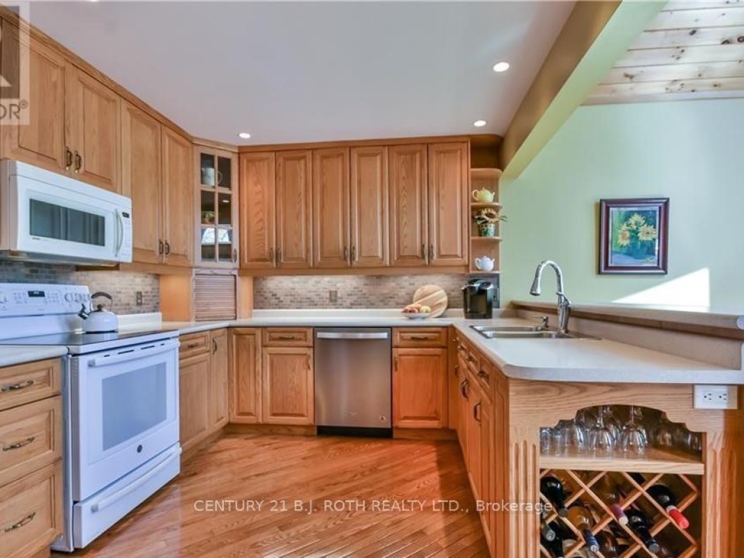 3931 MENOKE BEACH ROAD, 
