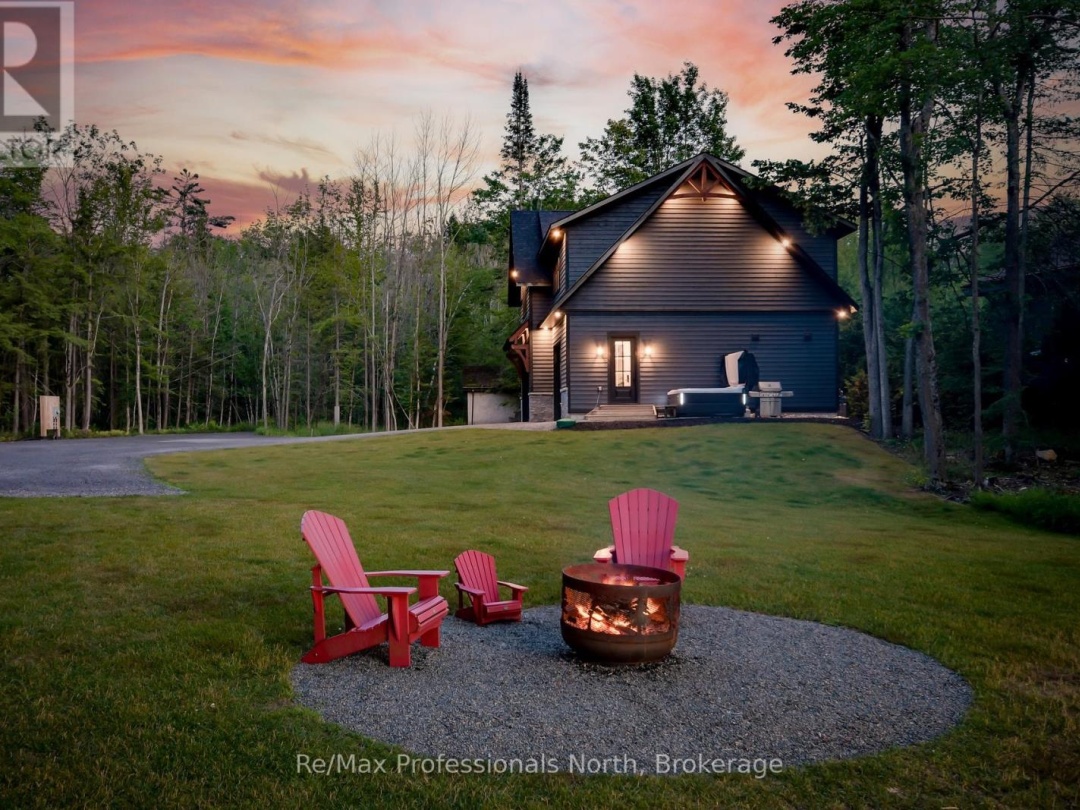 1054 BRYDONS BAY ROAD, Lake Muskoka