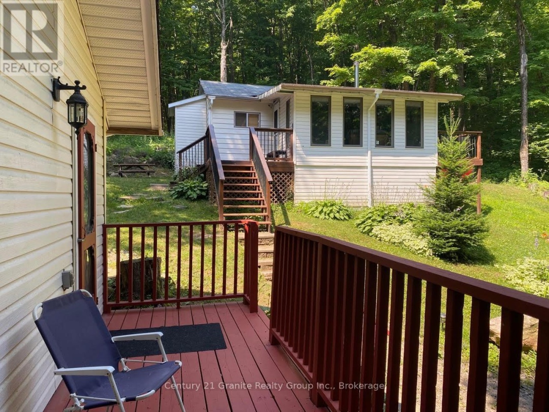 1013 MISKWABI LAKE ROAD, 