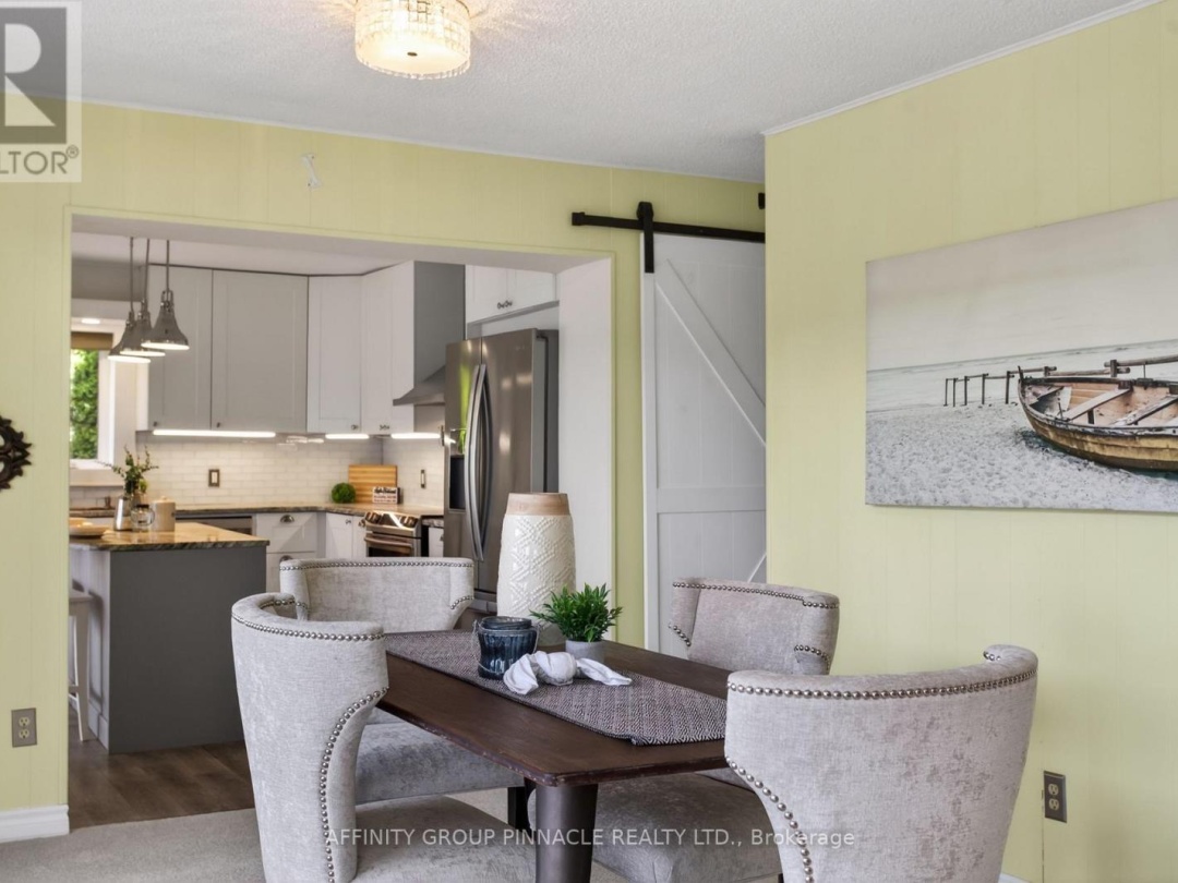 14 ORIOLE ROAD, Cameron Lake