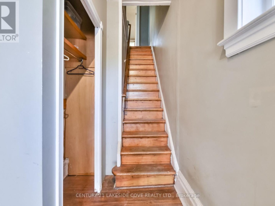 41 ALBERT STREET N, 