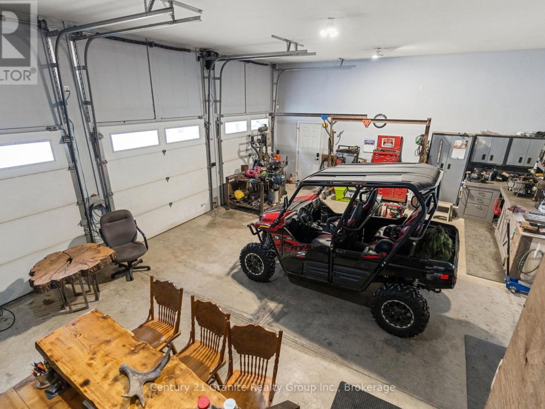 460 BOBCAYGEON ROAD, 