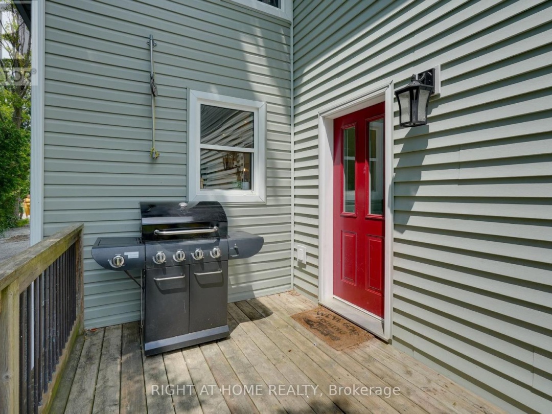 123 JOHN STREET, Kawartha Lakes (Woodville)