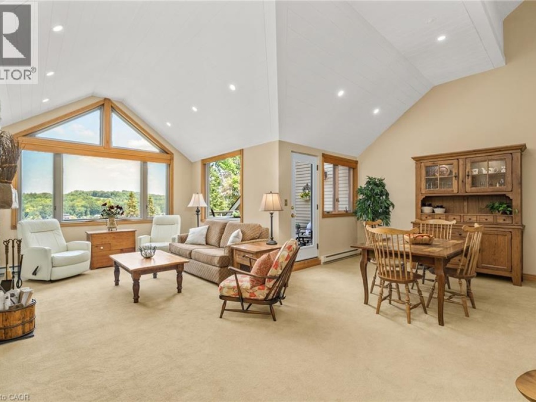 131 GRANDVIEW HILLTOP Drive Unit# 1, Huntsville
