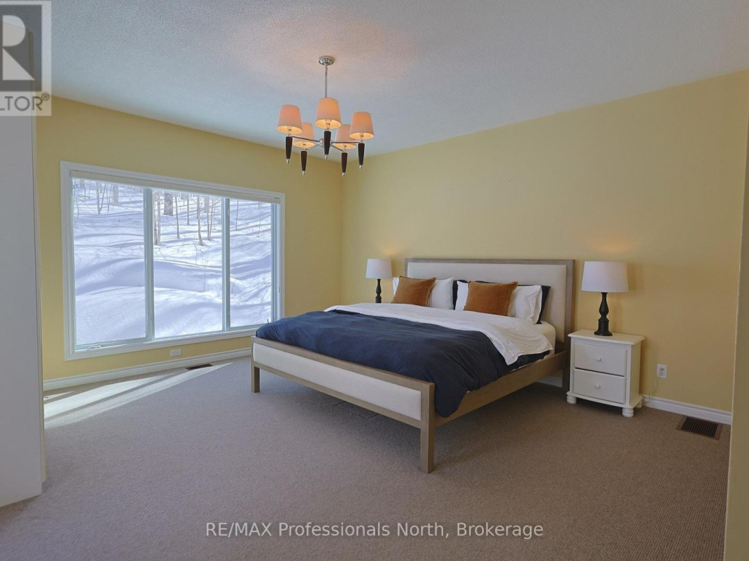 31 DEERFOOT TRAIL, Huntsville (Brunel)