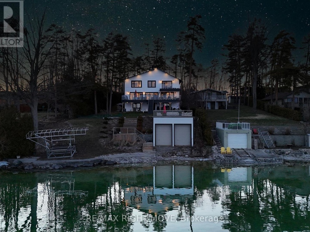 1189 WOODLAND DRIVE, Lake Simcoe