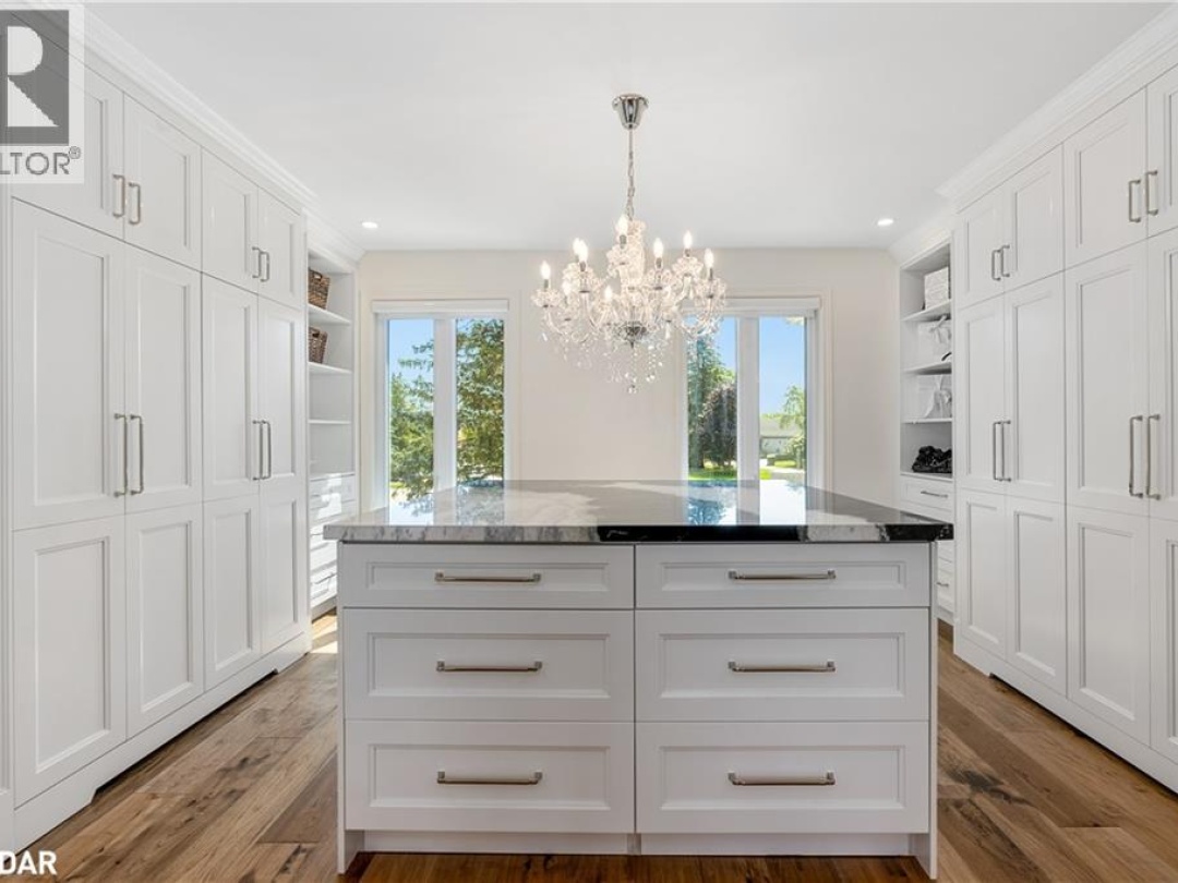 376 BREWERY Lane, 