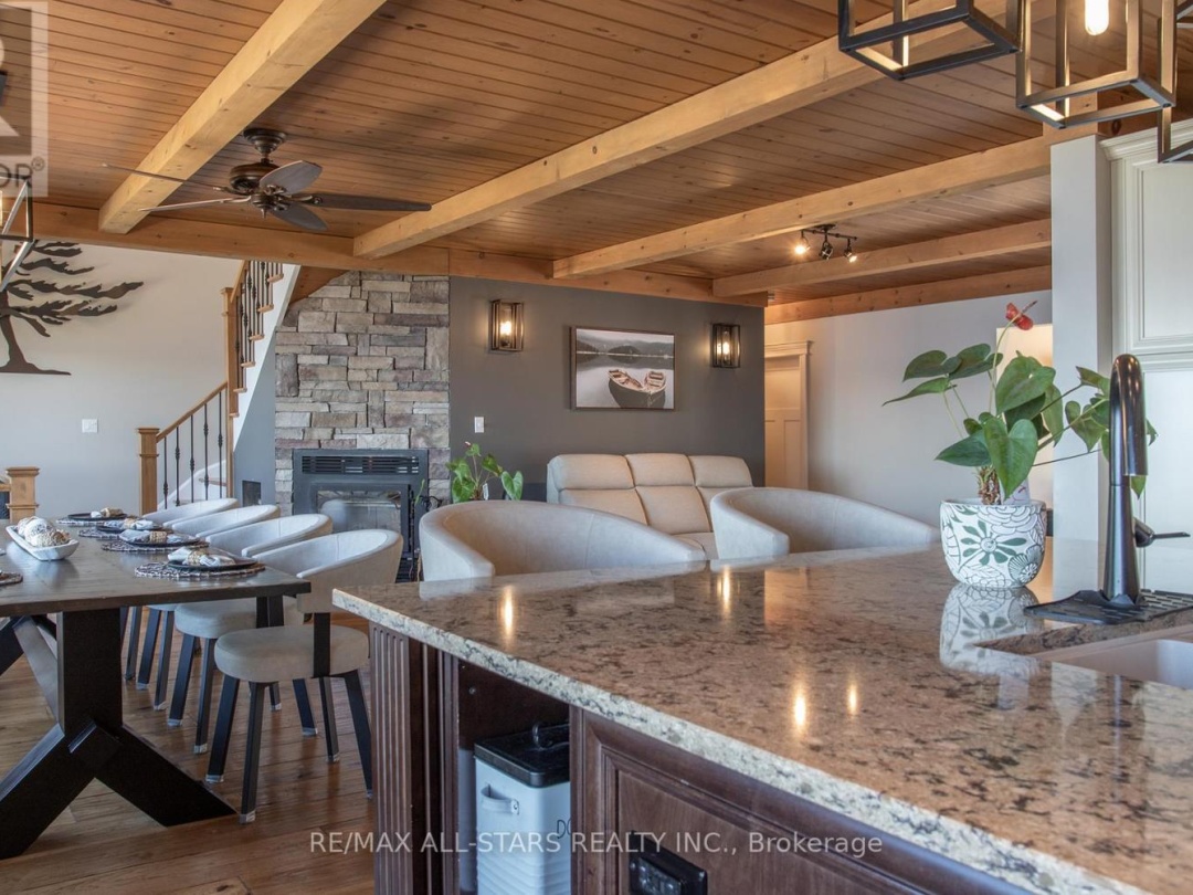 47 KENHILL BEACH ROAD, Sturgeon Lake