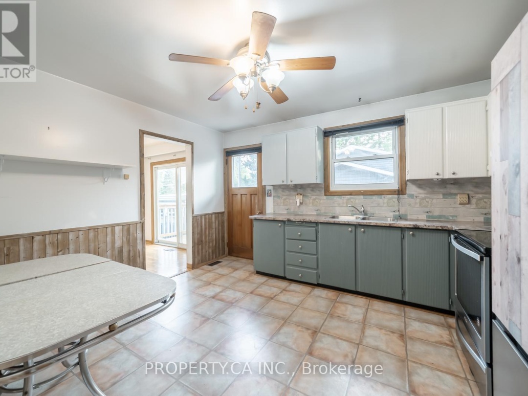 427 JAMIESON DRIVE, 
