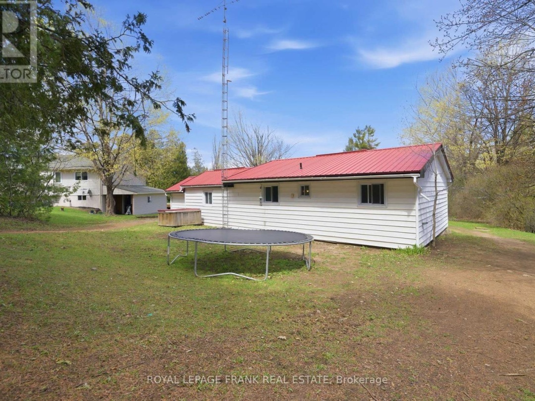 28 SOUTH BAYOU ROAD, Kawartha Lakes (Verulam)