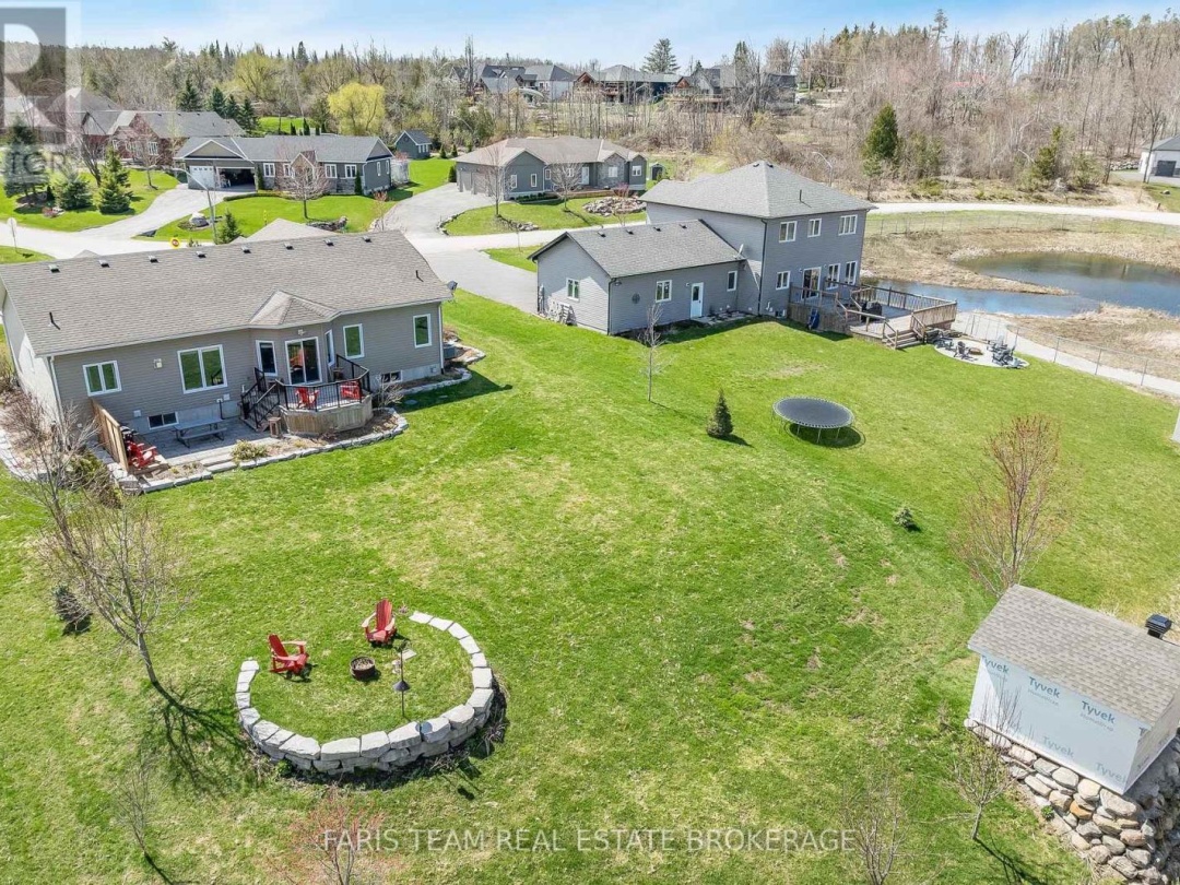 53 BOYD CRESCENT, Oro-Medonte (Moonstone)