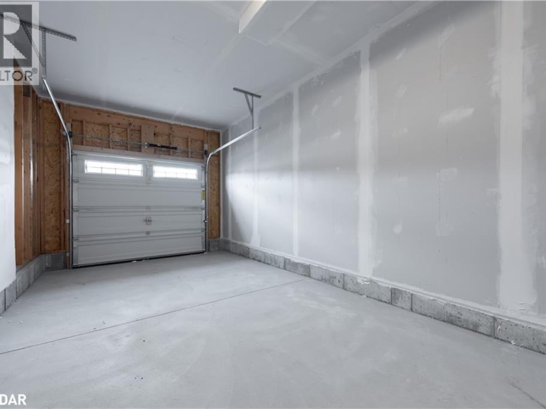 22 MCCONNELL Crescent, 