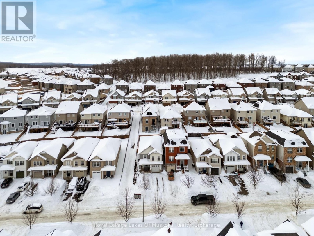 70 PEARL DRIVE, Orillia