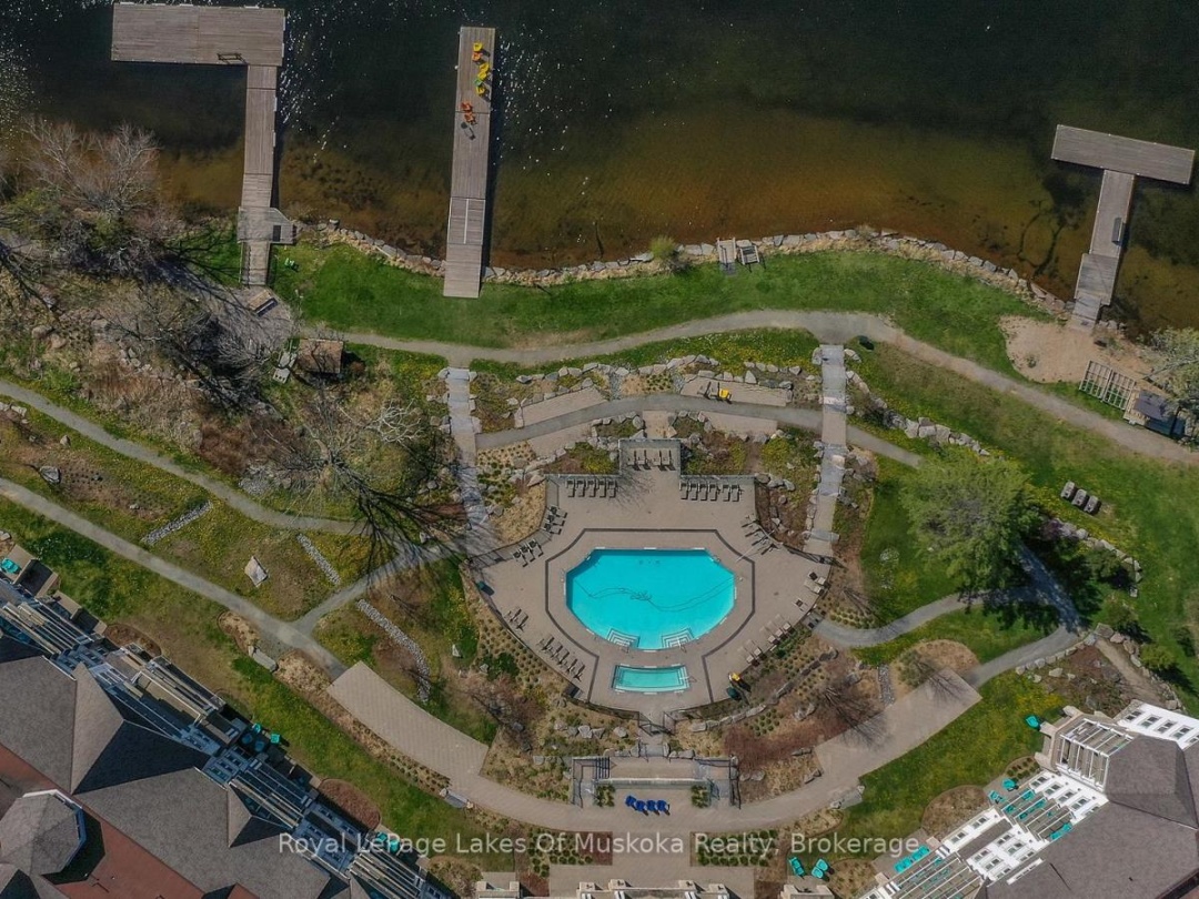 301 - 29 TENNISVIEW DRIVE, 
