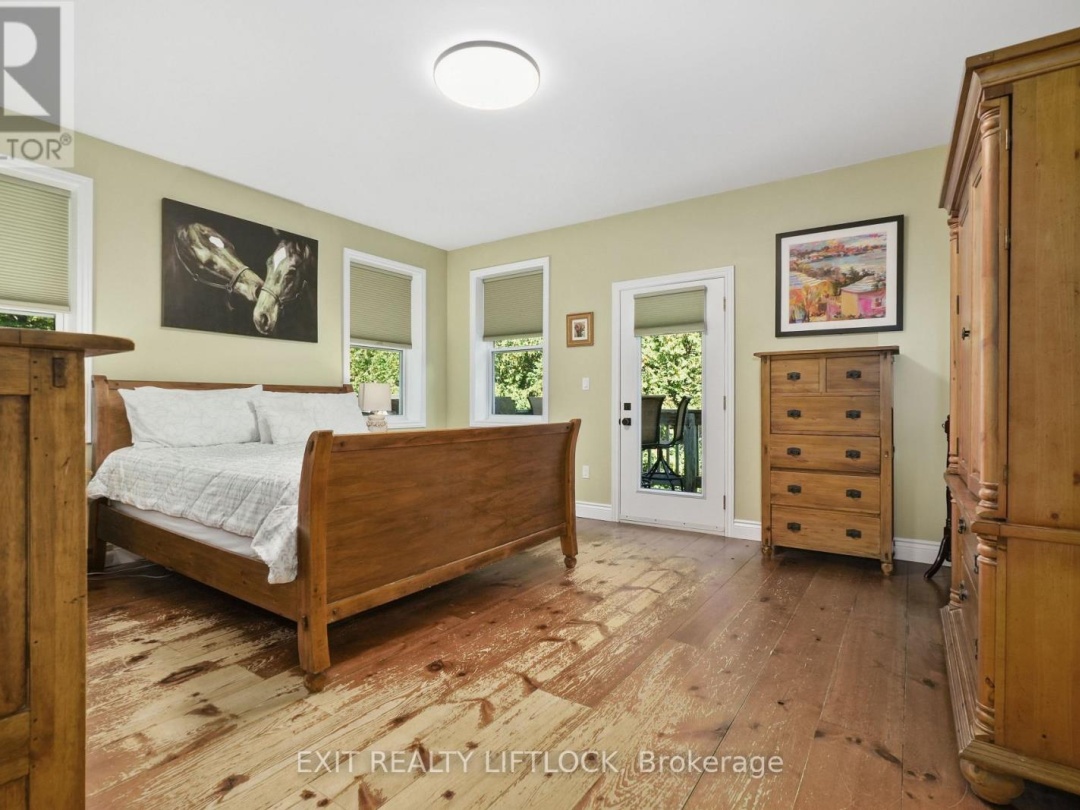169 DUTCH LINE ROAD W, Shadow Lake
