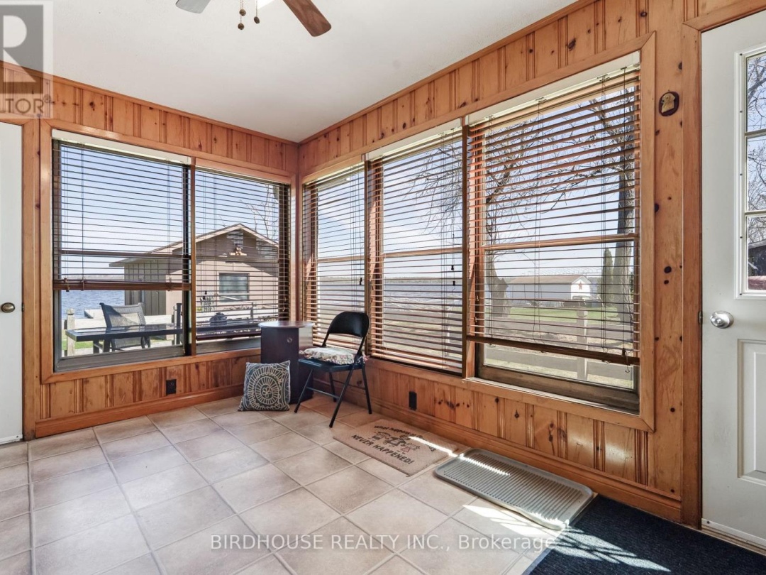 24 GILLIS STREET, Sturgeon Lake