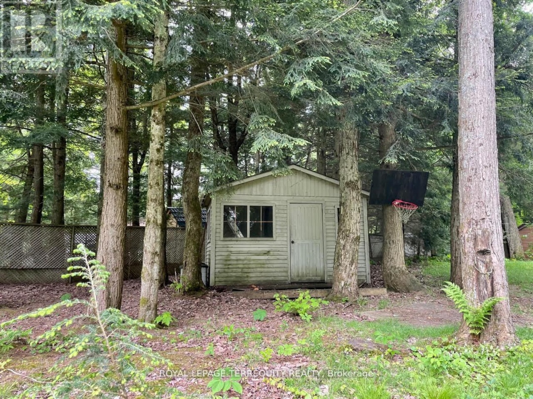 1143 SHERWOOD FOREST ROAD, Muskoka River