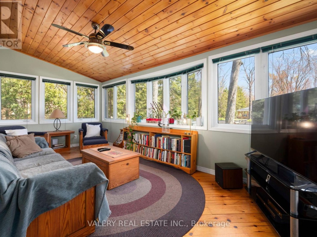355 SOUTHAM DR DRIVE, Burnt River