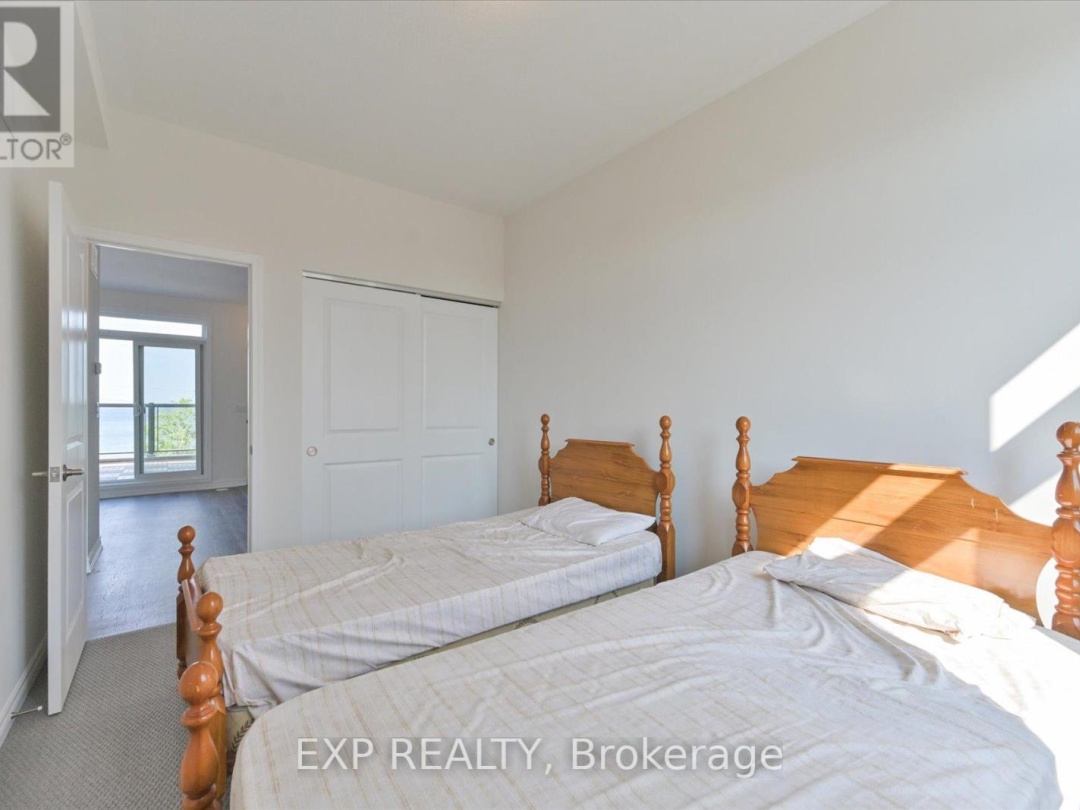 48 WYN WOOD LANE, Orillia