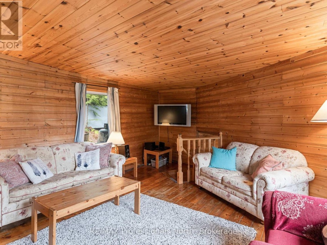 1201 TRELLIS TRAIL, Bob Lake