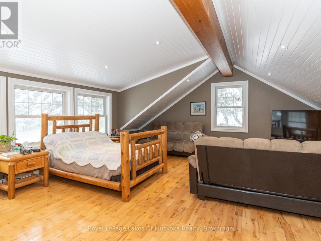 1039 FALKENBURG ROAD, Bracebridge (Monck (Bracebridge))