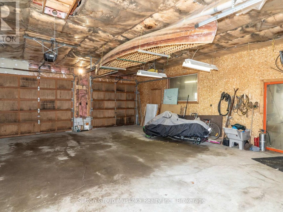 15 GLEN ACRES ROAD, 