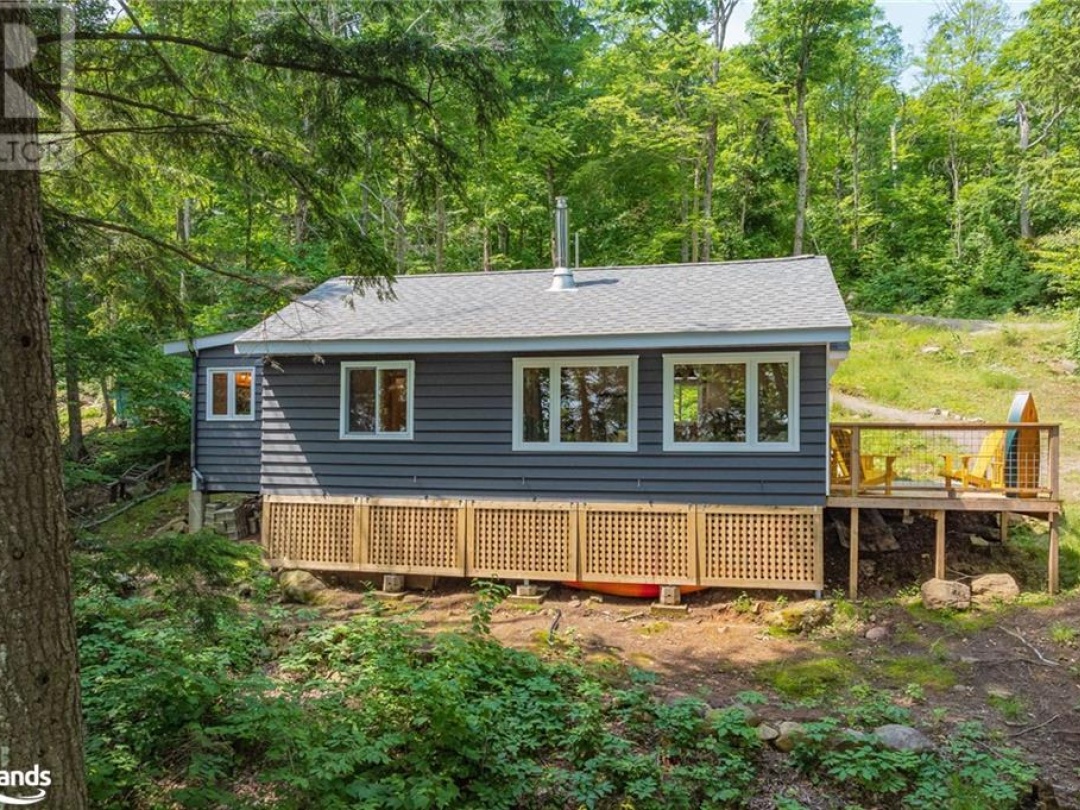 1453 Tock Lane, Otter Lake