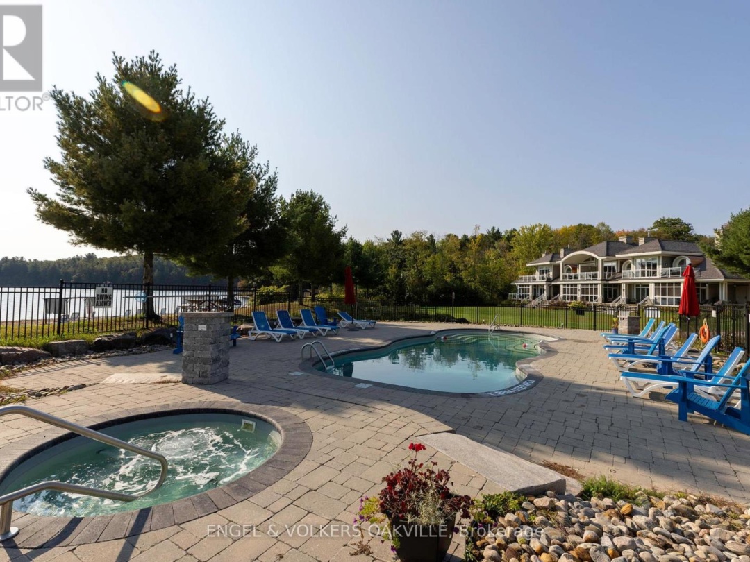 C-103 - 1869 MUSKOKA ROAD 118 W, Lake Muskoka