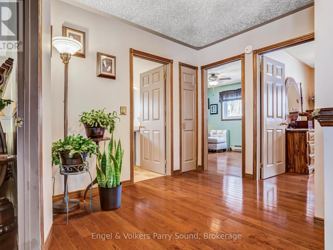 3 SQUIRREL AVENUE, McDougall