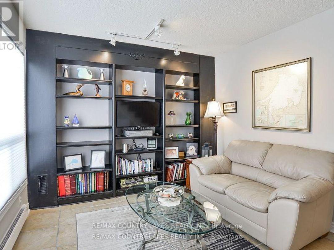15 - 24 LAGUNA PARKWAY, 
