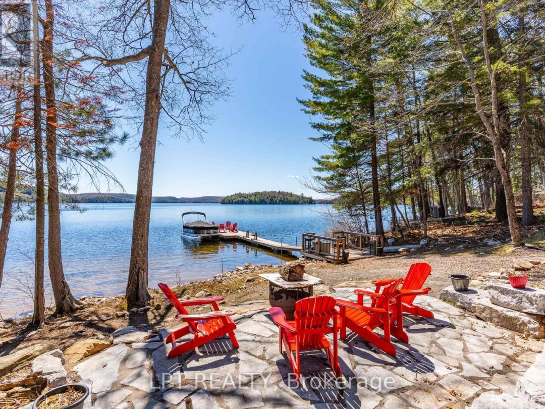 1369 HIPKISS DRIVE, Haliburton Lake