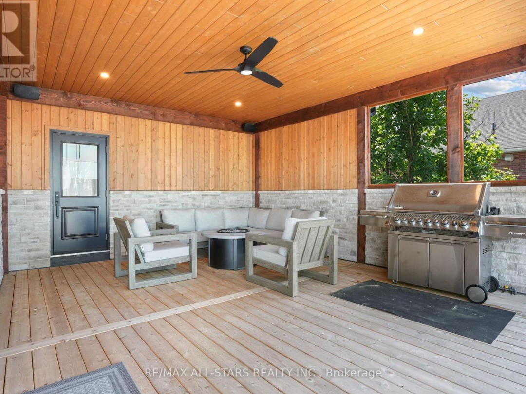 762 COUNTY RD 24, 