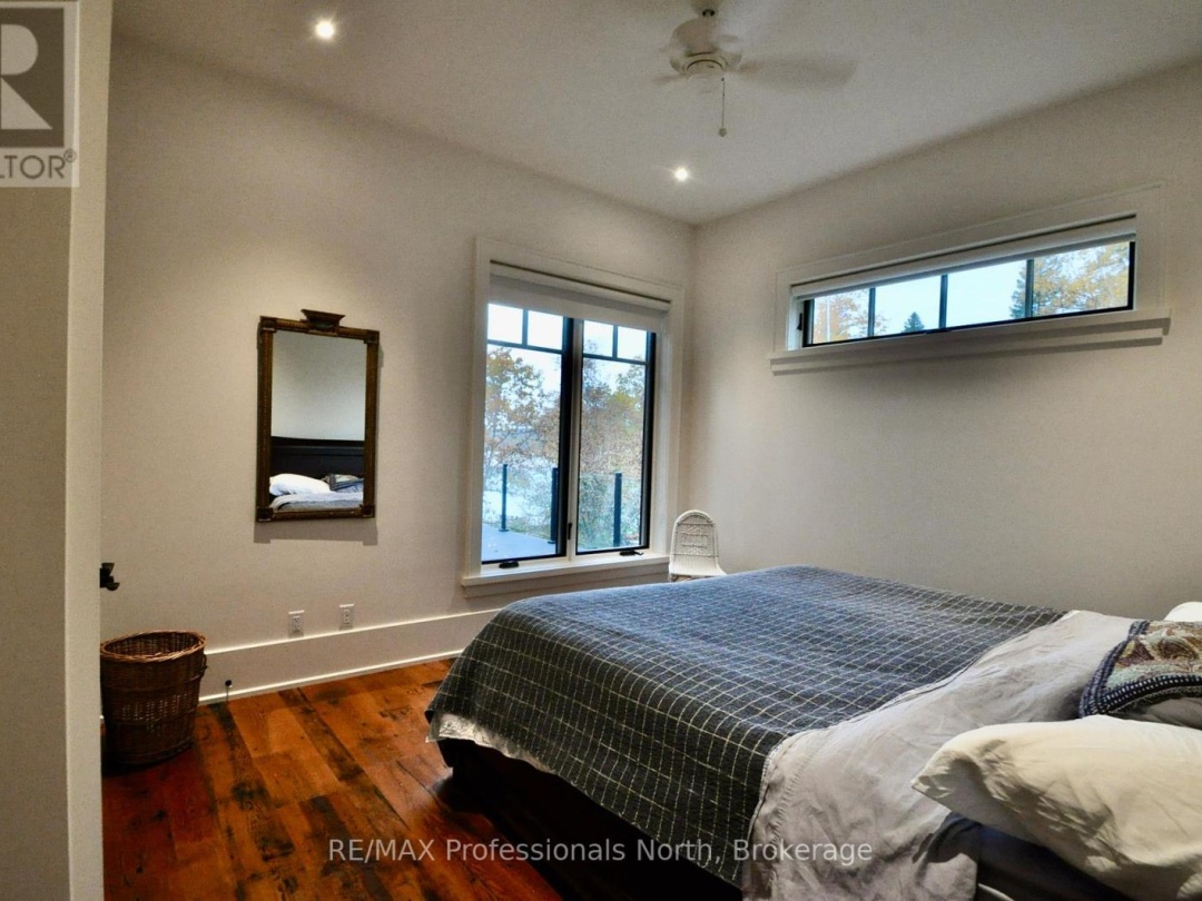 11 TIPPER LANE, 
