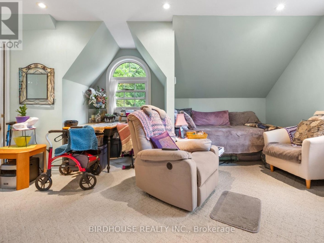 12 NORTHVIEW STREET, Sturgeon Lake