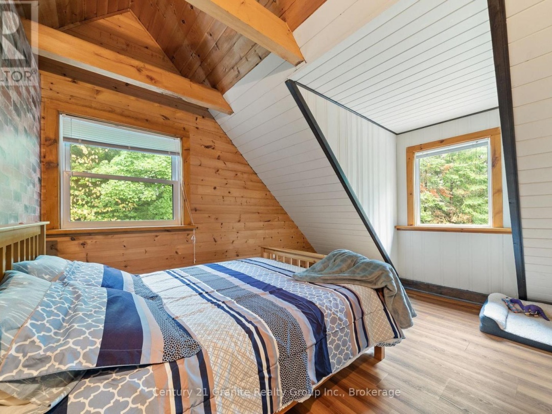 19221 HIGHWAY 118, Highlands East (Monmouth)