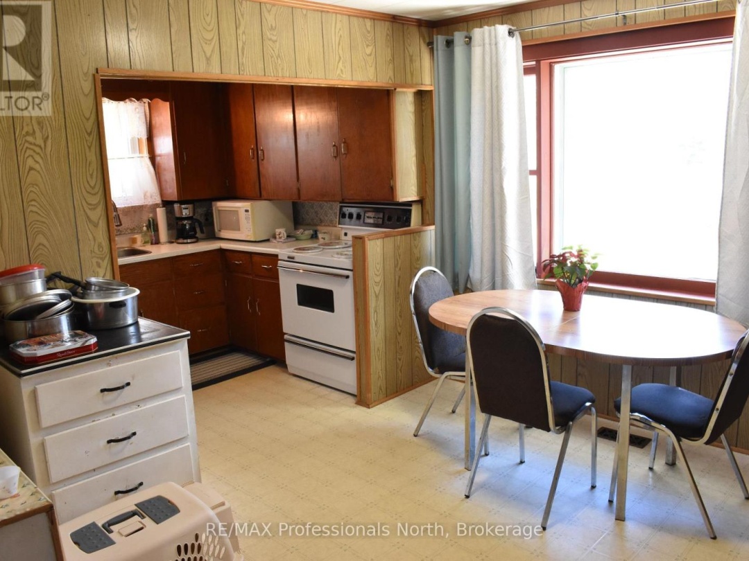 2693 COUNTY ROAD 21, Minden Hills (Minden)