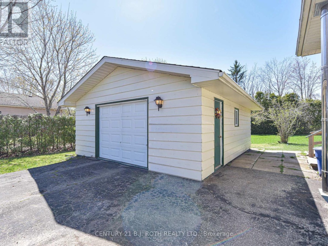 123 WELLINGTON STREET, Ramara (Atherley)