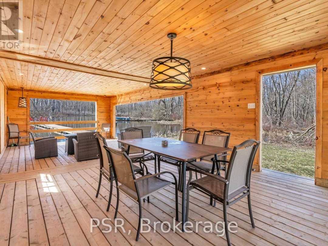 4453 ORKNEY BEACH ROAD, Lake Simcoe
