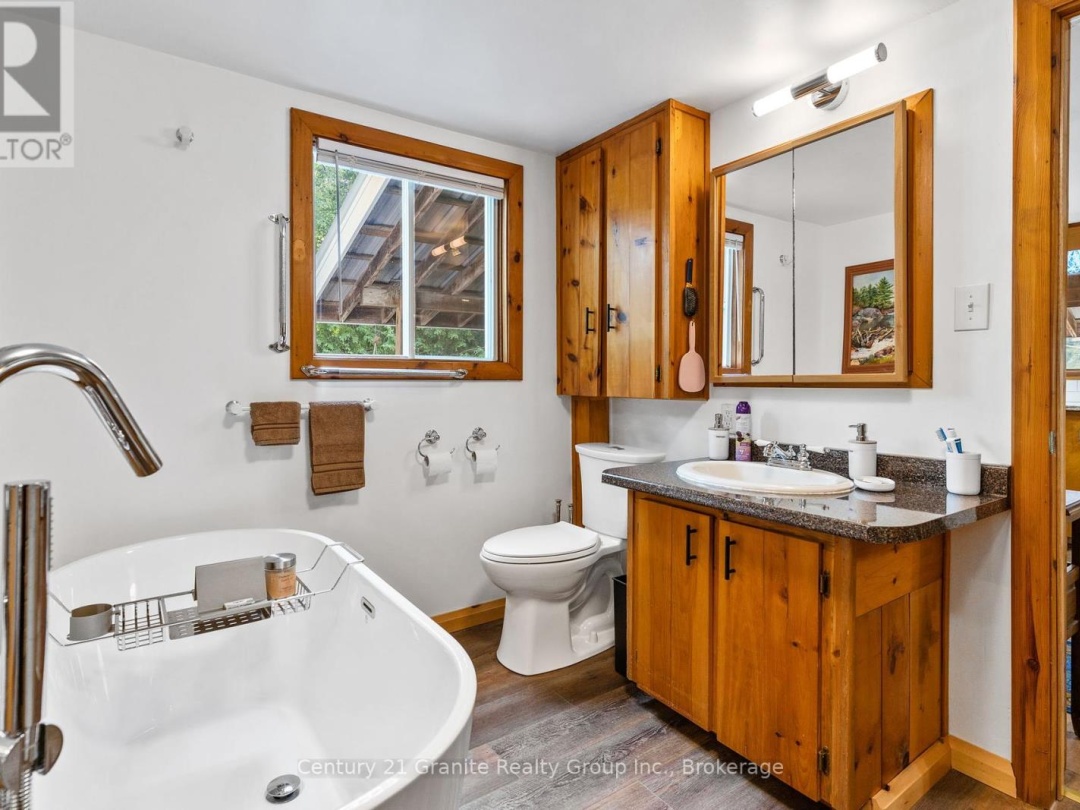 7575 HIGHWAY 35, 