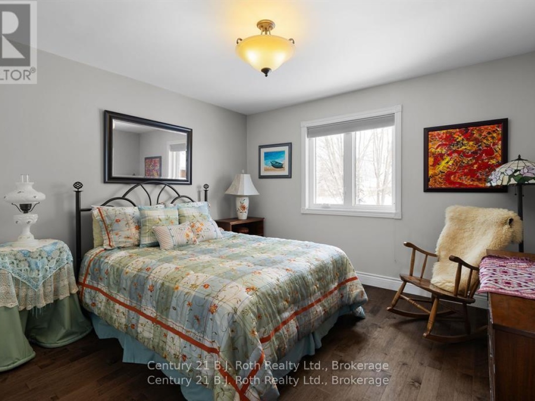 179 BAYSHORE DRIVE, Lake Simcoe