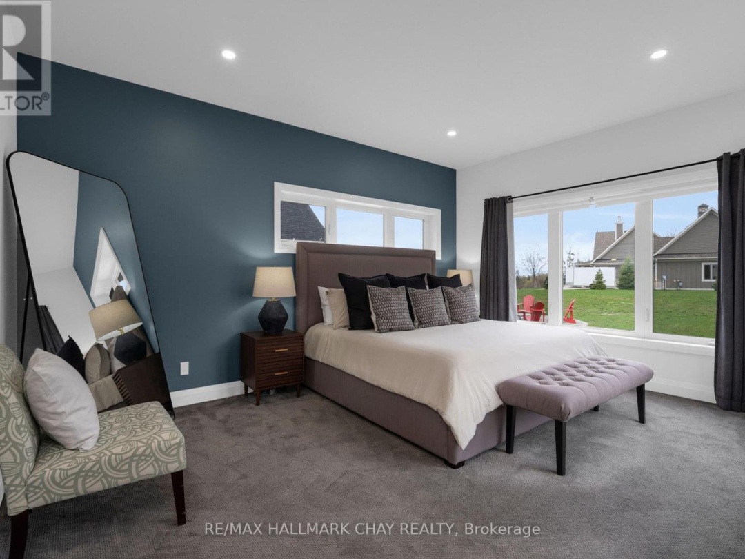 41 THOROUGHBRED DRIVE, Oro-Medonte