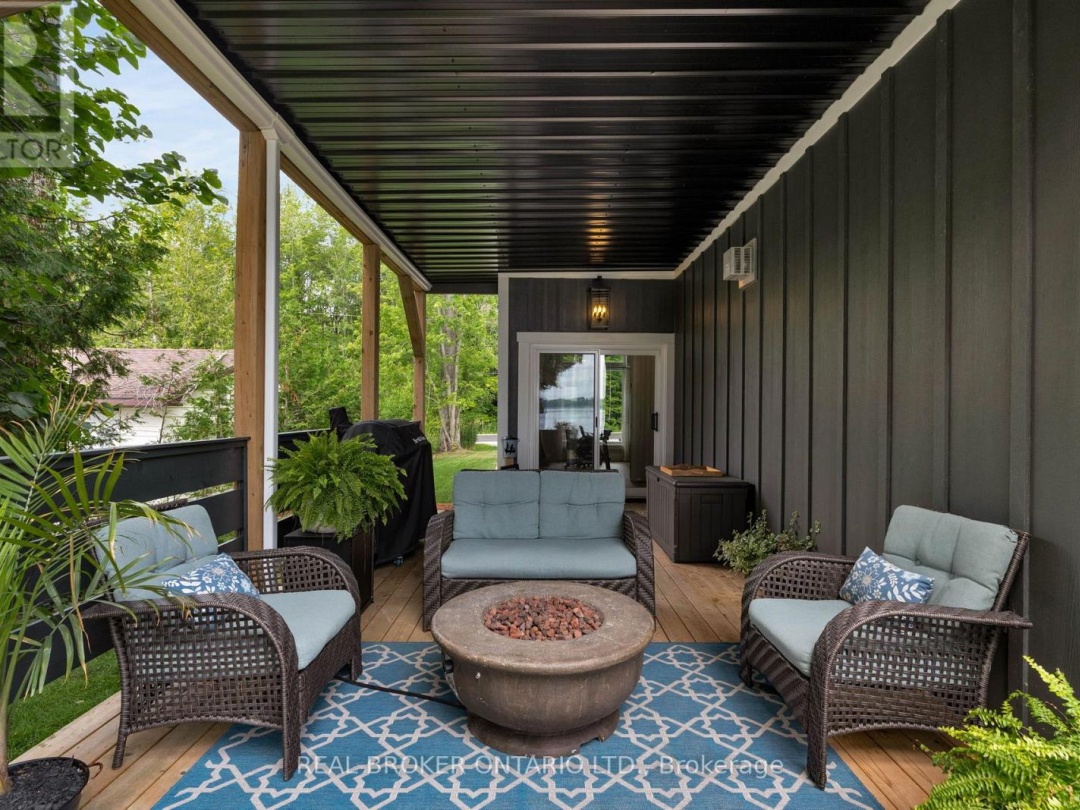 3239 CRESCENT BAY ROAD, 