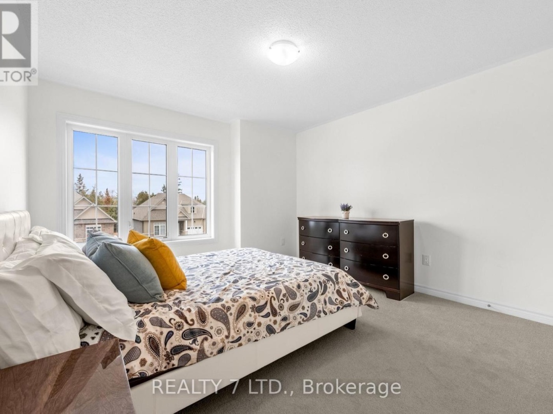 32 HILLCROFT WAY, Kawartha Lakes (Bobcaygeon)