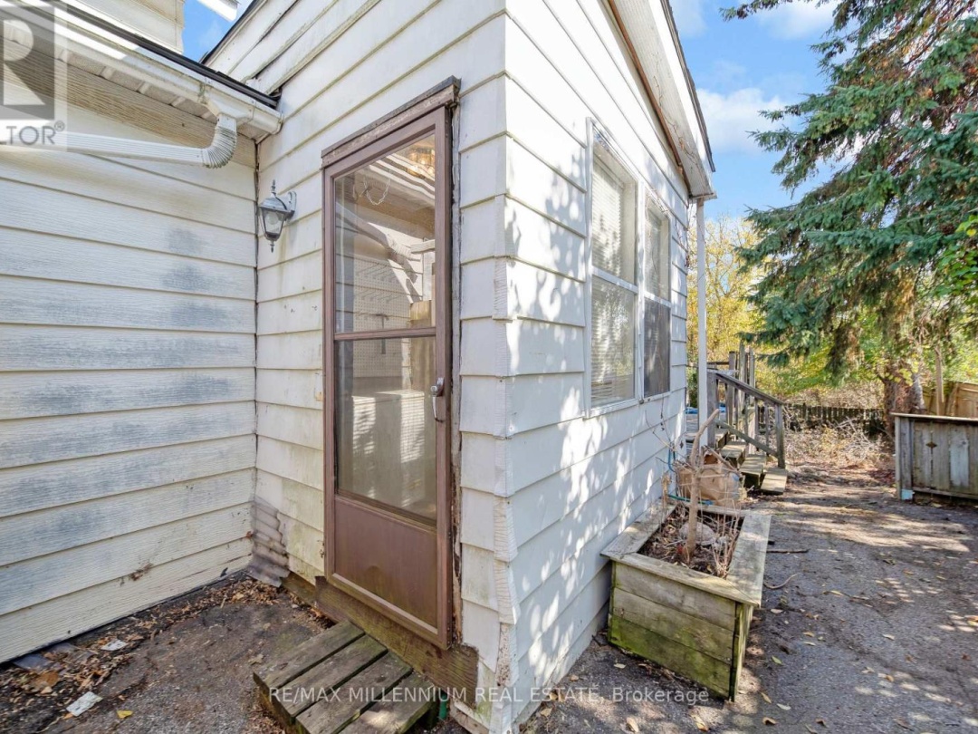 173 BARRIE ROAD, Orillia