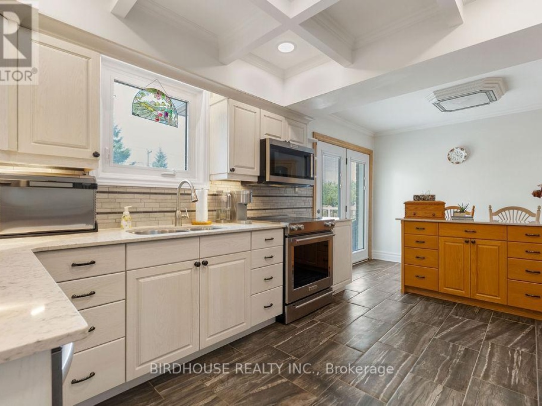 20 DOBLE DRIVE, Kawartha Lakes (Oakwood)