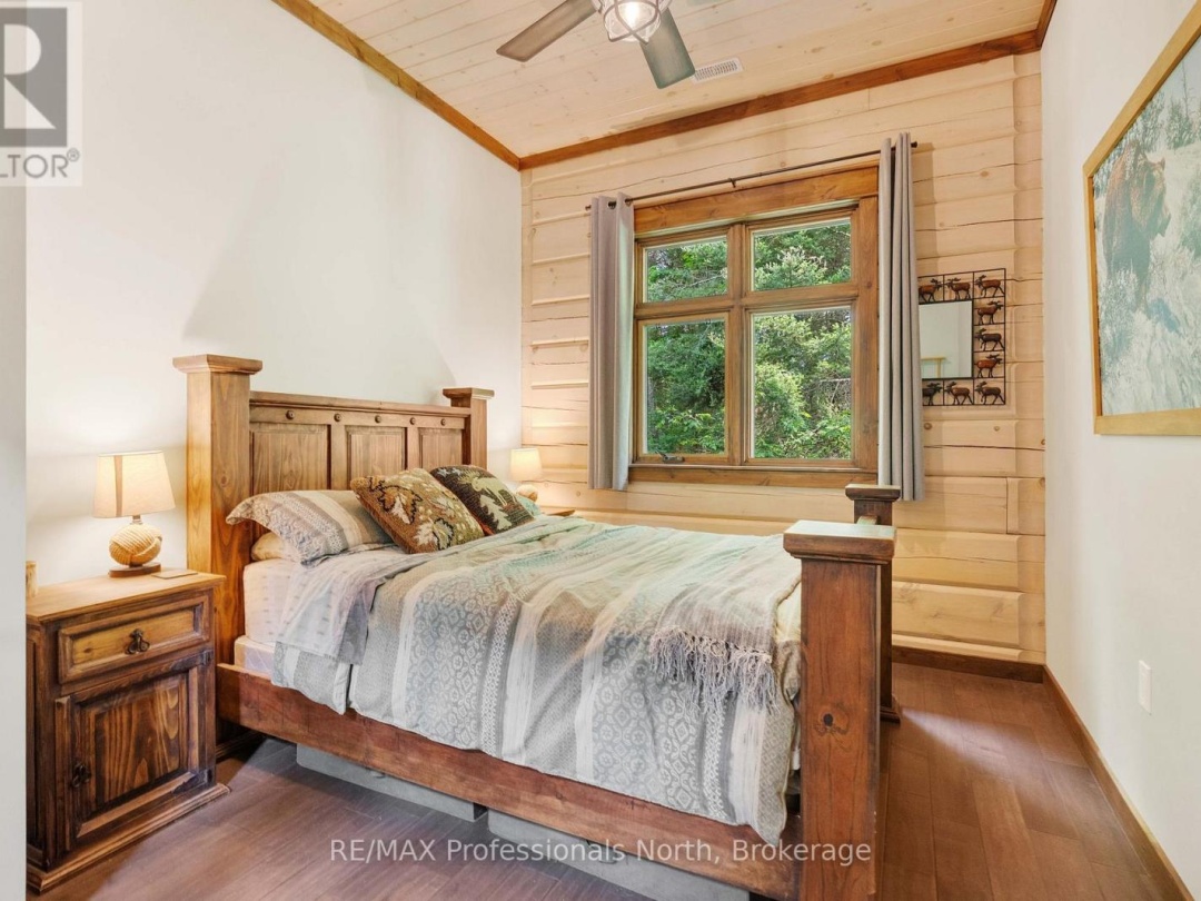203 BONNELL ROAD, Lake Muskoka