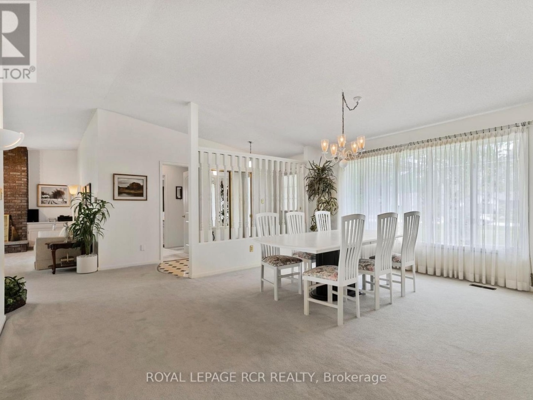 5 PARK LANE, Lake Simcoe