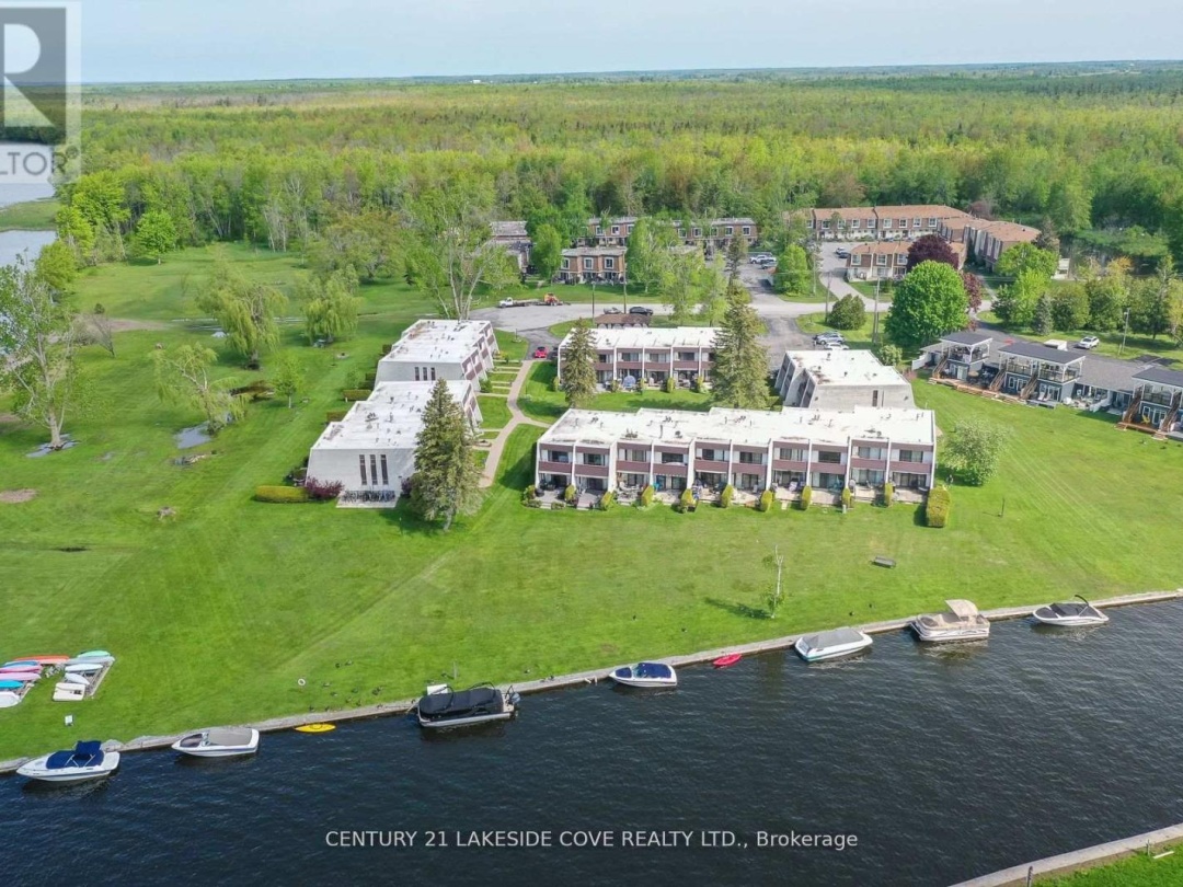 UNIT 27 - 1 PARADISE BOULEVARD S, Lake Simcoe