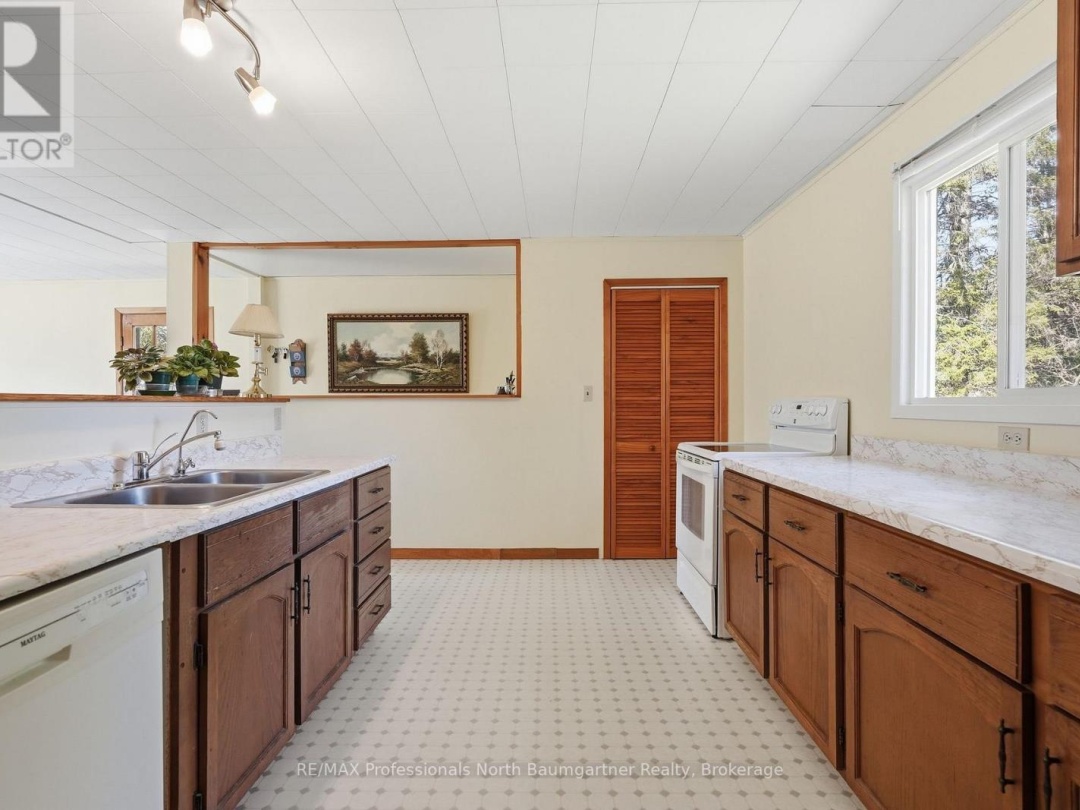 4112 DEEP BAY ROAD, Gull River