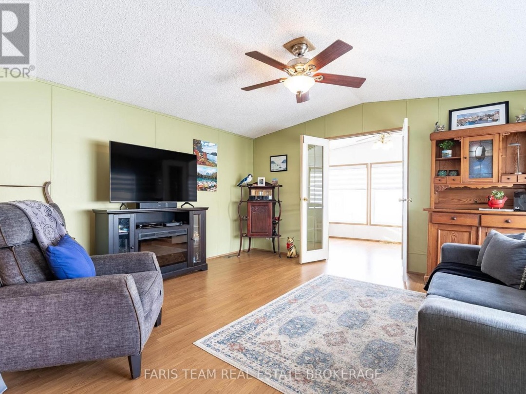 1407 FOX ROAD, Severn